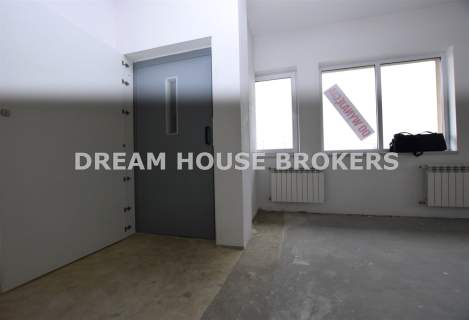 Budynek 1250 m2 na Sprzedaż Inwestecyjnie Tuchów 