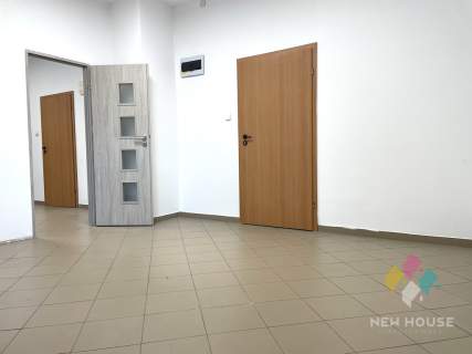 Lokal 32 m2, 1 piętro, 2 pomieszczenia