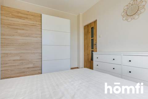 Nowy komfortowy apartament w sercu Piastowa