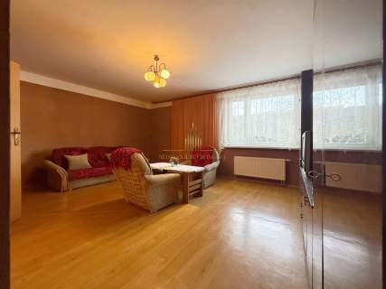 Dom na sprzedaż, 840 m2, Łochowo