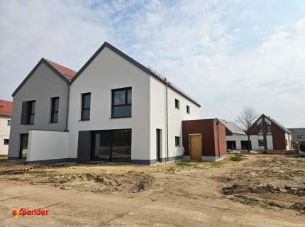 Dom garaż duży ogród działka 600m2