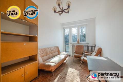 3 pokoje z wyremontowaną kuchnią i łazienką