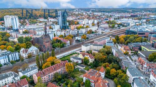 Działka w centrum 17 miejsc parkingowych