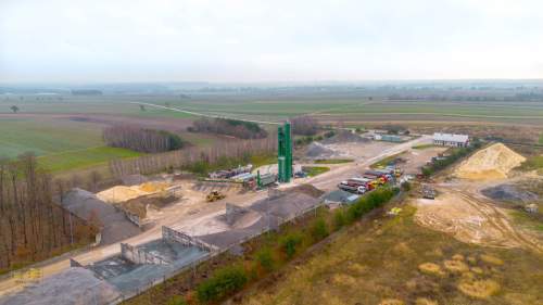 Wytwórnia Mas Bitumicznych, Baza ok. 11ha obok S19