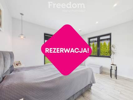 Nowoczesny dom parterowy z widokiem na horyzont