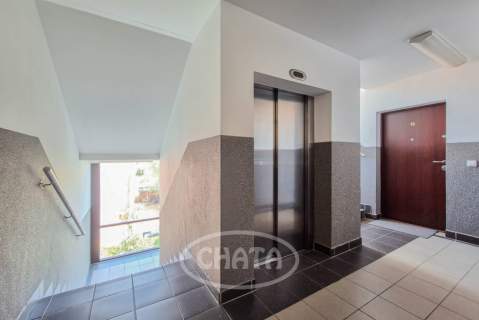 Apartament 41 m2 z Garażem i Tarasem W Centrum