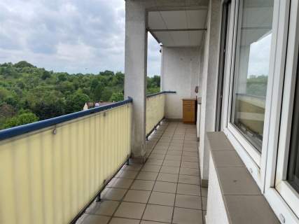 KAWALERKA Z OSOBNĄ KUCHNIĄ - 37 M2 - WIELICKA