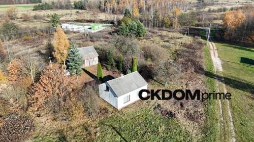 Dom z działką 8400m2 w Pieczonogach