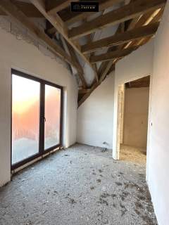 DZIAŁKA Z 3 BUDYNKAMI NA SPRZEDAŻ ŁEKNO,WĄGROWIEC