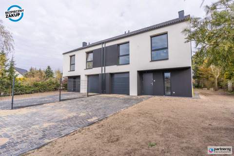 Piękny nowy 5 pokojowy dom 180m2 stan deweloperski