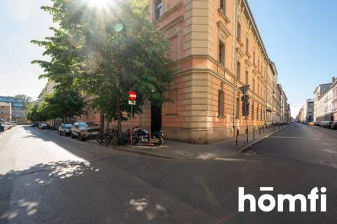 Przestronne 3 pokoje, oddzielna kuchnia, balkon