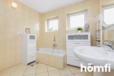 Dom na wynajem/Łomianki /3sypialnie /430m2