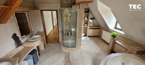 8 pok I 250m2 I 25ar I dwa garaże I balkon