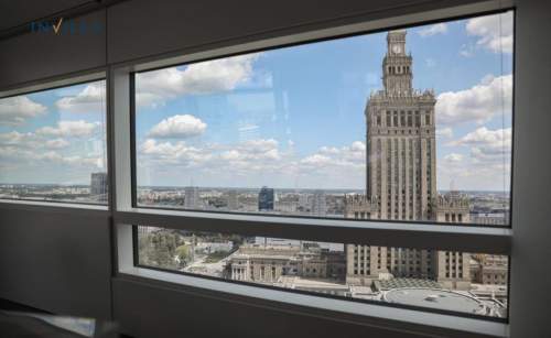 Luksusowy apartament z widokiem, Złota 44