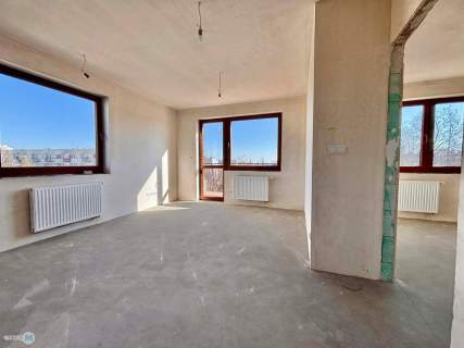 2 pokoje w Apartamentowcu na KSM