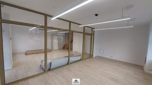 Lokal handlowy usługowy biurowy 150 m2 parking