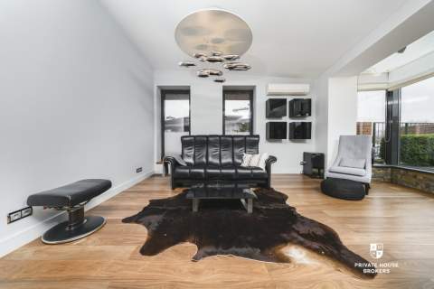 Luksusowy apartament z tarasem w Angel City 