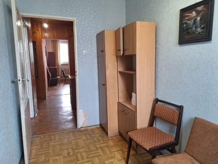Mieszkanie 46 m2, centrum, do remontu. Polecamy