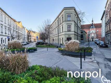 Przestronny dwukondygnacyjny apartament, Kazimierz