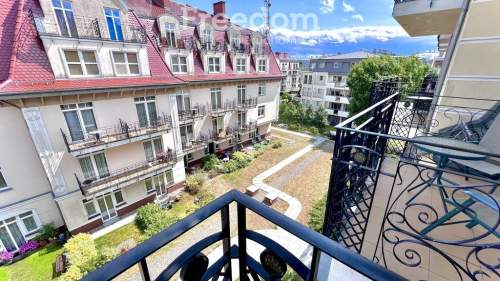 Apartament 4 os. z balkonem i widokiem na morze.