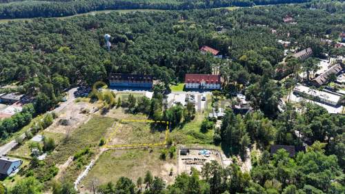 Działka budowlana w otoczeniu lasu i jezior