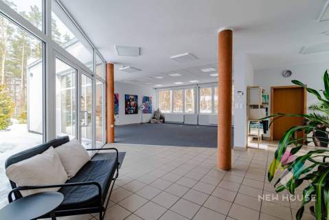 Budynek- 340 m2, Olsztyn, las, obwodnica, parking