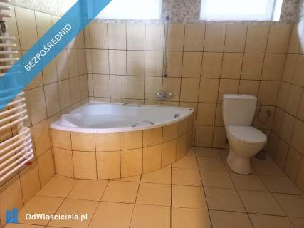 Przestrzenny dom w centrum Żywca z widokiem na góry