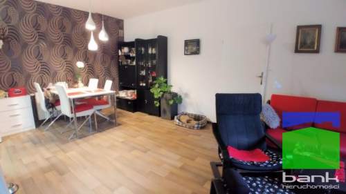 Julianów - 2 domy 350 m2 i 300 m2