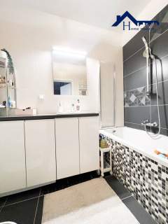 Do wprowadzenia/2 pokojowe/balkon/od zaraz 