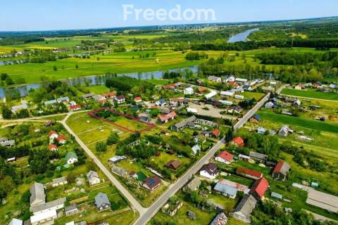 Siedlisko w Dolinie Bugu jezioro 4,2 ha