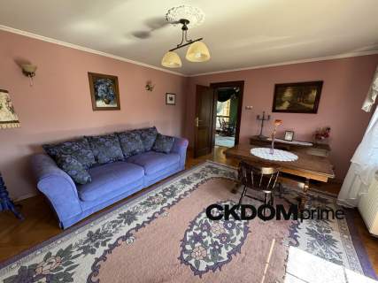Przestronny dom 360 m z ogrodem   Piękny ogród