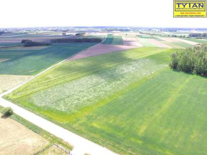 Działka o powierzchni 1,98 ha przy DK63
