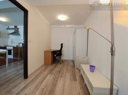 2pok. 41m2, 2003r. Centrum