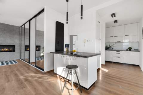 100 metrowy taras na dachu i 2 poziomy o pow 103m2