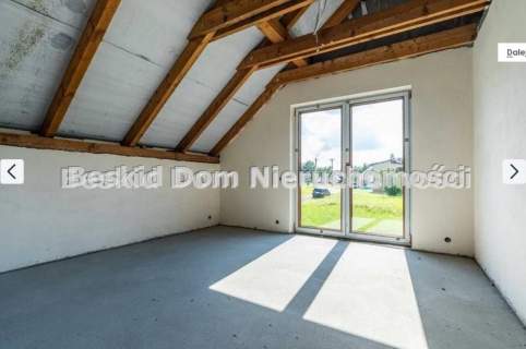 Dankowice- dom wolnostojący w sąsiedztwie lasu