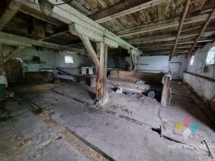 Działka z budynkiem gospodarczym 500 m2