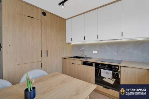 Apartament, 4 piętro, blok z windą na Orzeszkowej