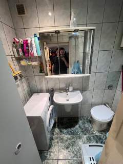 49 m mieszkanie z jasną kuchnią