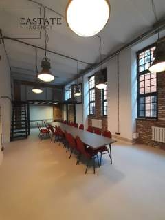 Lokal w stylu loftowym w zadbanej kamienicy nieopodal Dworca