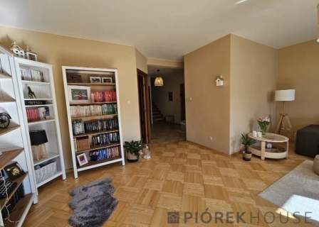 4-pokojowe mieszkanie na Ochocie