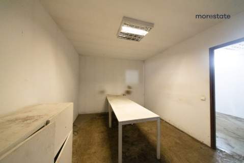 Magazyn na Prądniku Czerwonym/ 580m