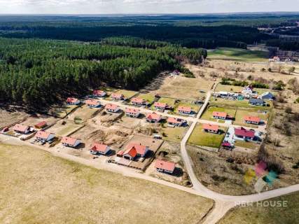 Dom parterowy 100 m2, działka 1561 m2