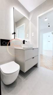 Szwederowo/3pokoje /48,5 m / 9. p/ Balkon /Piwnica