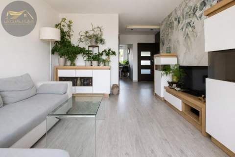 3 pokoje z balkonem, Osiedle Młodych 52m2