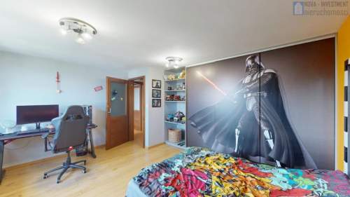 Żerniki duża działka 250m2 garaż 160m2