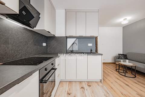Dolinki, 2 pokoje po remoncie, 35 mkw, balkon