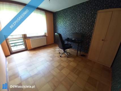Przestrzenny dom w centrum Żywca z widokiem na góry