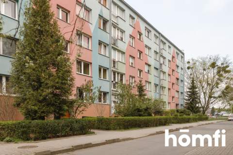 Kawalerka z wydzieloną sypialnią w centrum