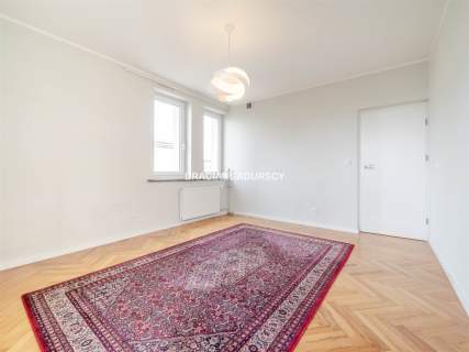 Centrum Krakowa 63 m 2 pokoje Grzegórzki