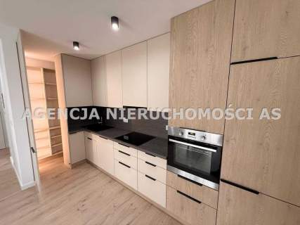 NOWE BUDOWNICTWO Z BALKONEM I MIEJSCEM POSTOJOWYM